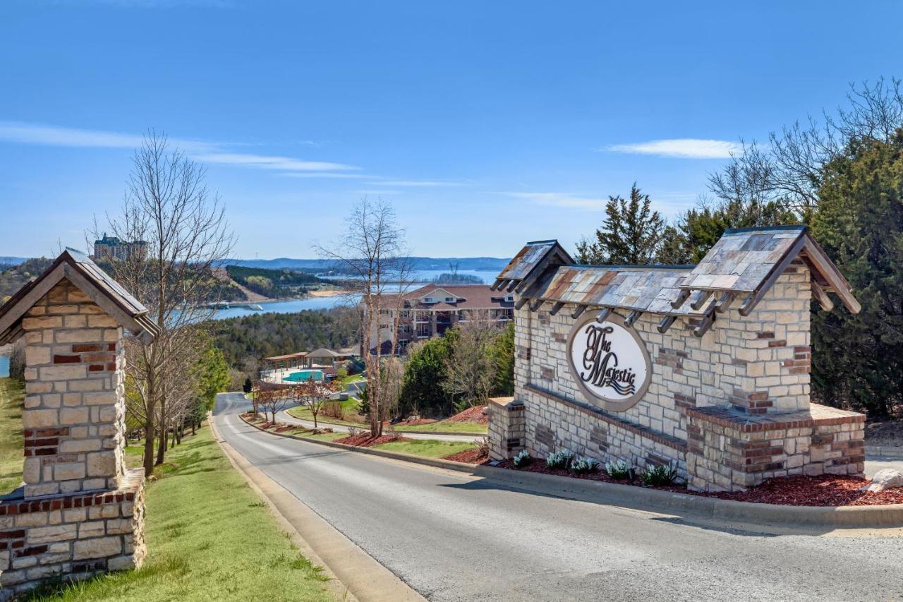 Majestic At Table Rock Hotel Branson Exterior photo